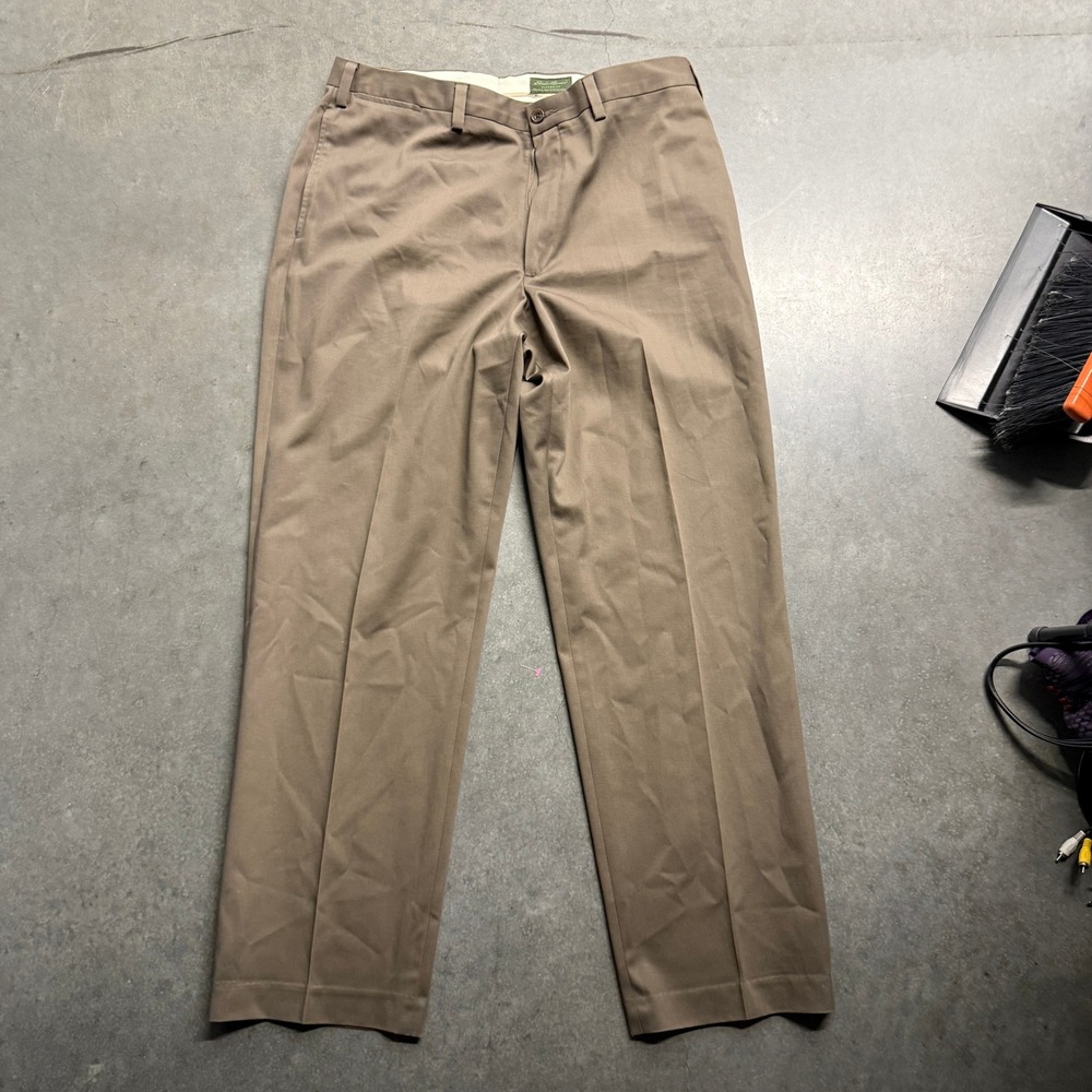 Eddie Bauer Classic Fit Chinos Mens 38x34 Brown Wrinkle Stain Resistant Pants